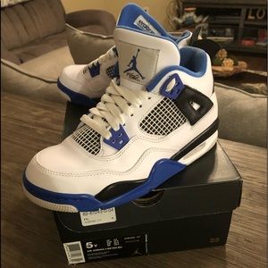 Retro Jordan 4 Motorsport Size 5Y Worn Once W/Box